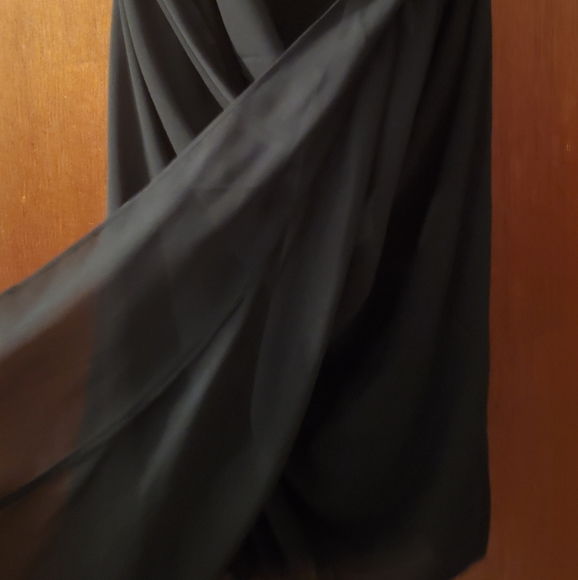 McGinn Knightsbridge draped black dress - Picture 4 of 12